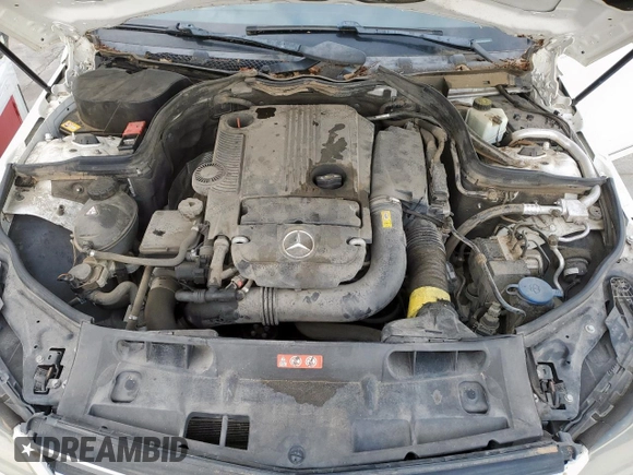 2014 Mercedes-Benz C 250 Sport with VIN WDDGF4HB4ER305780, listed as a Copart auction lot 55568075 with 138,153 mi miles and Clean Title. Bid and sale history available at DreamBid. Image 11.