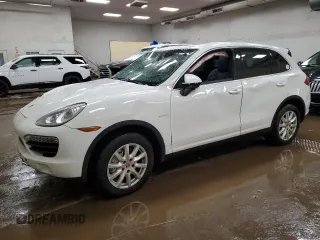 2014 Porsche Cayenne S Hybrid with VIN WP1AE2A28ELA51431, listed as a Copart auction lot 86791444 with Not provided miles and Clean title. Bid and sale history available at DreamBid. Image 1.