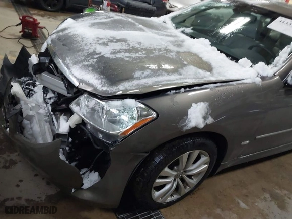 2008 Infiniti M35 with VIN JNKAY01F88M650844, listed as a IAAI auction lot 41337122 with 64,433 mi miles. Bid and sale history available at carsss.com. Image 6.