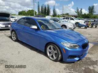 2016 BMW 2 Series M235i with VIN WBA1J7C55GV359470, listed as a Copart auction lot 62556943 with 155,755 mi miles. Bid and sale history available at carsss.com. Image 4.