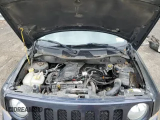 2015 Jeep Patriot Sport z VIN 1C4NJRBB1FD183965, wystawiony jako Copart lot #57535285 z przebiegiem 116 553 mil mil oraz Czysty tytuł • Clean title. Historia ofert i sprzedaży dostępna na DreamBid. Obrazek 12.