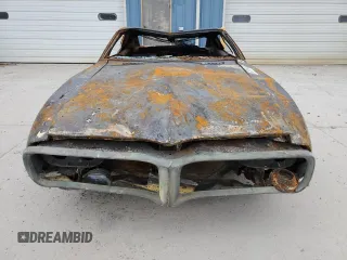 1968 Pontiac Firebird z VIN 22378U175785, wystawiony jako Copart lot #80326554 z przebiegiem Nie podano mil oraz Nie do naprawy. Historia ofert i sprzedaży dostępna na DreamBid. Obrazek 5.