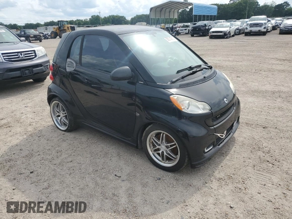 2009 Smart fortwo Pure z VIN WMEEJ31XX9K269982, wystawiony jako Copart lot #59214215 z przebiegiem 99 711 mil mil oraz Tytuł czysty. Historia ofert i sprzedaży dostępna na DreamBid. Obrazek 4.