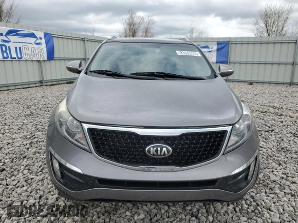2015 Kia Sportage EX with VIN KNDPCCAC0F7719507, listed as a Copart auction lot 53559865 with 147,412 mi miles and Clean title. Bid and sale history available at DreamBid. Image 5.