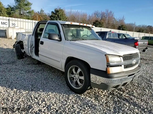 2003 Chevrolet Silverado 1500 LT with VIN 2GCEC19T031182338, listed as a Copart auction lot 84427524 with 112,460 mi miles and Salvage Title. Bid and sale history available at carsss.com. Image 11.