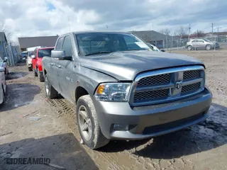 2009 Dodge Ram 1500 SLT with VIN 1D3HV18T29S708378, listed as a IAAI auction lot 41721700 with 182,705 mi miles. Bid and sale history available at carsss.com. Image 1.