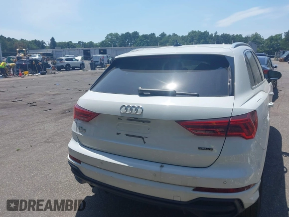 2021 Audi Q3 S line Premium Plus with VIN WA1EECF32M1047731, listed as a IAAI auction lot 39714835 with 15,939 mi miles and . Bid and sale history available at DreamBid. Image 16.