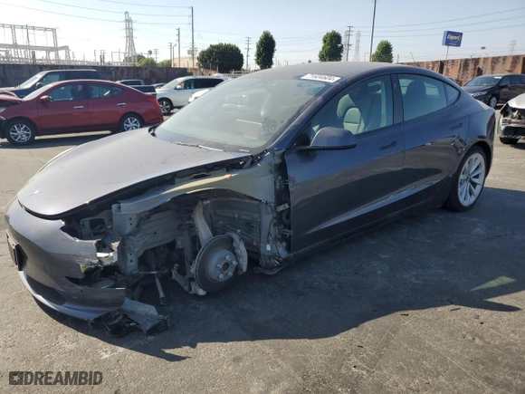 2022 Tesla Model 3 with VIN 5YJ3E1EA1NF372879, listed as a Copart auction lot 71604604 with 60,925 mi miles and Salvage Title. Bid and sale history available at carsss.com. Image 1.