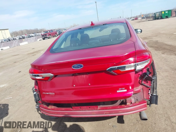 2020 Ford Fusion SE with VIN 3FA6P0HD9LR108222, listed as a IAAI auction lot 41829520 with 82,044 mi miles. Bid and sale history available at carsss.com. Image 16.