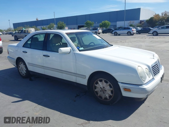 1996 Mercedes-Benz E 320 with VIN WDBJF55F1TJ014659, listed as a IAAI auction lot 42273213 with 151,584 mi miles and . Bid and sale history available at DreamBid. Image 1.