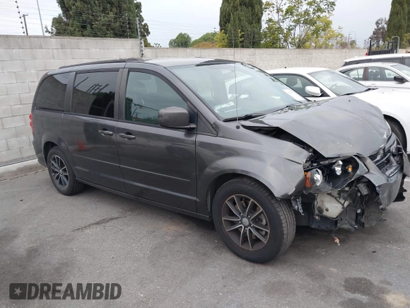 2016 Dodge Grand Caravan R/T with VIN 2C4RDGEG7GR384286, listed as a IAAI auction lot 39235783 with 149,526 mi miles and . Bid and sale history available at DreamBid. Image 1.