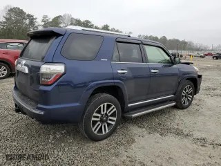 2018 Toyota 4Runner SR5 with VIN JTEZU5JR2J5168518, listed as a Copart auction lot 43382585 with 117,859 mi miles and Salvage Title. Bid and sale history available at carsss.com. Image 3.