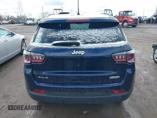 2021 Jeep Compass Altitude z VIN 3C4NJDBB0MT507515, wystawiony jako IAAI lot #41734030 z przebiegiem 47 042 mil mil oraz . Historia ofert i sprzedaży dostępna na DreamBid. Obrazek 16.