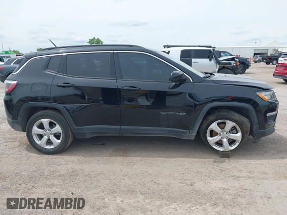 2018 Jeep Compass Latitude with VIN 3C4NJCBB6JT108842, listed as a IAAI auction lot 42221324 with 112,046 mi miles and . Bid and sale history available at DreamBid. Image 13.
