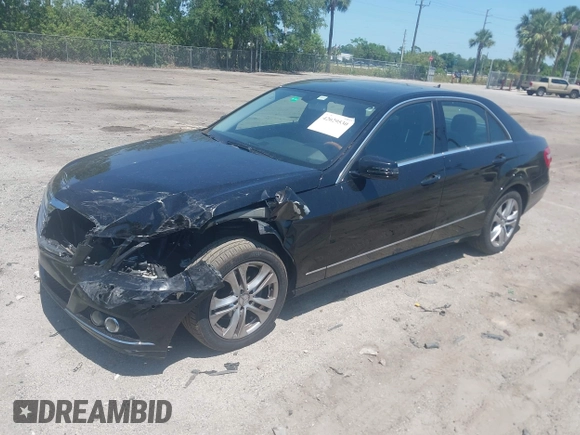 2010 Mercedes-Benz E 350 Luxury with VIN WDDHF5GB9AA129958, listed as a IAAI auction lot 42029530 with 106,531 mi miles and . Bid and sale history available at carsss.com. Image 2.