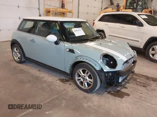 2013 MINI Cooper Hardtop with VIN WMWSU3C56DT373471, listed as a IAAI auction lot 41851137 with 52,825 mi miles. Bid and sale history available at carsss.com. Image 1.