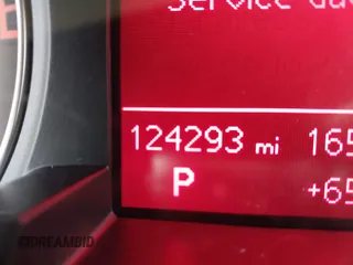 2011 Audi A4 Premium z VIN WAUAFAFL9BN018669, wystawiony jako IAAI lot #41904225 z przebiegiem 124 293 mil mil oraz . Historia ofert i sprzedaży dostępna na DreamBid. Obrazek 7.