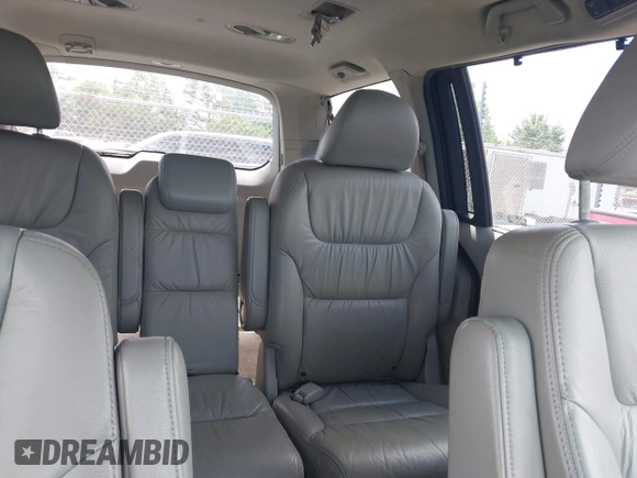 2008 Honda Odyssey EX-L z VIN 5FNRL38798B103173, wystawiony jako IAAI lot #42186360 z przebiegiem 207 341 mil mil oraz . Historia ofert i sprzedaży dostępna na DreamBid. Obrazek 8.