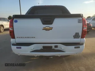 2011 Chevrolet Avalanche LT z VIN 3GNTKFE33BG105408, wystawiony jako Copart lot #76338364 z przebiegiem Nie podano mil oraz Szkoda całkowita • Salvage title. Historia ofert i sprzedaży dostępna na DreamBid. Obrazek 6.