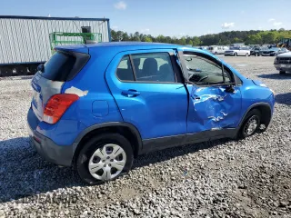2016 Chevrolet Trax LS z VIN KL7CJKSB1GB545415, wystawiony jako Copart lot #52863185 z przebiegiem 109 058 mil mil oraz Szkoda całkowita • Salvage title. Historia ofert i sprzedaży dostępna na DreamBid. Obrazek 3.