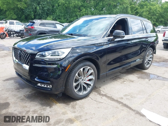 2020 Lincoln Aviator Grand Touring with VIN 5LMYJ8XY2LGL35999, listed as a IAAI auction lot 42344715 with 54,449 mi miles and . Bid and sale history available at DreamBid. Image 18.