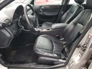 2006 Mercedes-Benz C 280 Luxury with VIN WDBRF54H16F823236, listed as a Copart auction lot 44199675 with 252,563 mi miles and Clean Title. Bid and sale history available at DreamBid. Image 7.