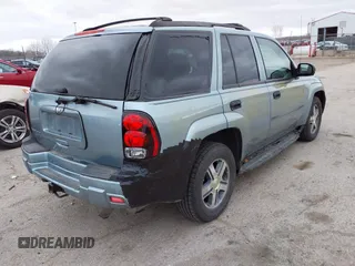 2006 Chevrolet TrailBlazer with VIN 1GNDT13S862319128, listed as a IAAI auction lot 41919453 with 182,628 mi miles and . Bid and sale history available at DreamBid. Image 4.