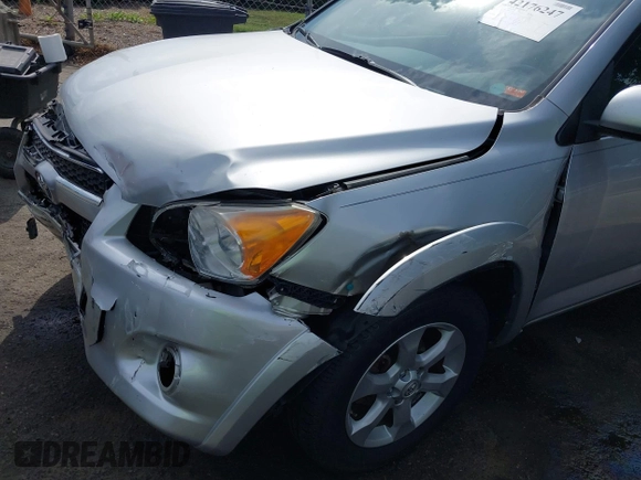 2012 Toyota RAV4 Limited with VIN 2T3YF4DV9CW151756, listed as a IAAI auction lot 42176247 with 91,577 mi miles and . Bid and sale history available at DreamBid. Image 17.