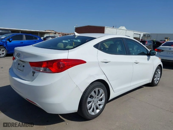 2012 Hyundai Elantra GLS PZEV with VIN 5NPDH4AE7CH073174, listed as a IAAI auction lot 41843160 with 101,380 mi miles. Bid and sale history available at carsss.com. Image 4.