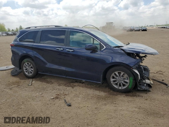 2022 Toyota Sienna XLE z VIN 5TDJRKEC3NS128049, wystawiony jako Copart lot #57020625 z przebiegiem Nie podano mil oraz Szkoda całkowita • Salvage title. Historia ofert i sprzedaży dostępna na DreamBid. Obrazek 4.