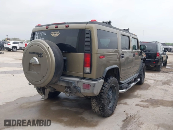 2005 Hummer H2 SUV z VIN 5GRGN23U95H132238, wystawiony jako IAAI lot #41809909 z przebiegiem 300 293 mil mil oraz . Historia ofert i sprzedaży dostępna na DreamBid. Obrazek 4.