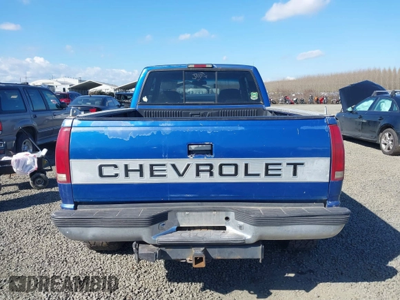 1997 Chevrolet Silverado 1500 with VIN 2GCEK19R8V1141126, listed as a IAAI auction lot 41714771 with 261,347 mi miles and . Bid and sale history available at DreamBid. Image 17.