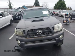 2011 Toyota Tacoma PreRunner with VIN 3TMJU4GN0BM119829, listed as a IAAI auction lot 40896155 with 121,860 mi miles and . Bid and sale history available at DreamBid. Image 13.