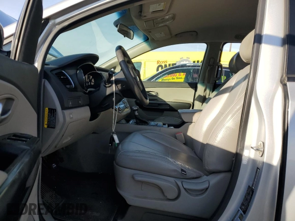 2018 Kia Sedona L with VIN KNDMA5C14J6400724, listed as a Copart auction lot 85656474 with 162,122 mi miles and Clean Title. Bid and sale history available at carsss.com. Image 7.