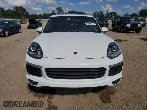 2017 Porsche Cayenne с VIN WP1AA2A21HKA82221, выставлен на аукционе Copart как лот 62022355 с пробегом 122 965 миль миль и Списание • Salvage title. История ставок и продаж доступна на DreamBid. Изображение 5.
