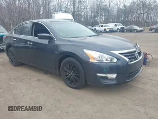 2014 Nissan Altima 2.5 S with VIN 1N4AL3AP0EC135046, listed as a IAAI auction lot 41779259 with 84,724 mi miles. Bid and sale history available at carsss.com. Image 1.