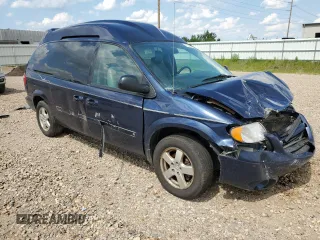 2005 Dodge Caravan SXT with VIN 2D4GP44L95R424704, listed as a Copart auction lot 61243925 with 190,608 mi miles and Salvage title. Bid and sale history available at DreamBid. Image 4.