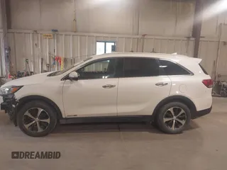 2016 Kia Sorento EX with VIN 5XYPHDA5XGG063815, listed as a IAAI auction lot 42366581 with 164,255 mi miles and . Bid and sale history available at DreamBid. Image 15.