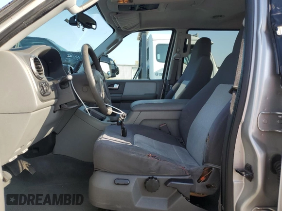 2004 Ford Expedition Special Service z VIN 1FMRU15W44LB83370, wystawiony jako Copart lot #54530685 z przebiegiem 172 179 mil mil oraz Szkoda całkowita • Salvage title. Historia ofert i sprzedaży dostępna na DreamBid. Obrazek 7.