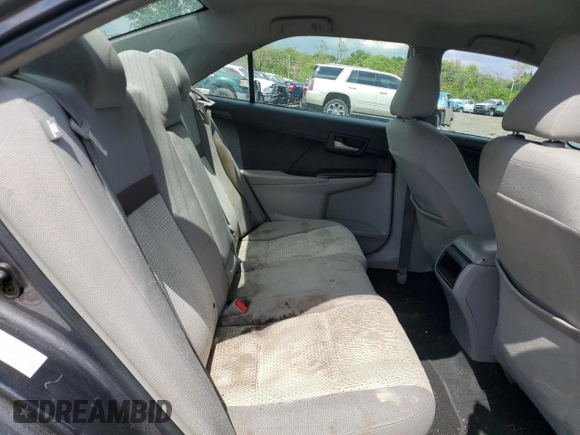 2014 Toyota Camry L with VIN 4T4BF1FKXER365261, listed as a Copart auction lot 55895625 with 170,874 mi miles and Clean Title. Bid and sale history available at DreamBid. Image 10.