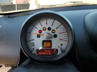 2013 MINI Countryman S with VIN WMWZC3C56DWP23892, listed as a Copart auction lot 58837985 with 98,988 mi miles and Clean title. Bid and sale history available at DreamBid. Image 9.