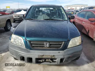 1998 Honda CR-V LX with VIN JHLRD184XWC107298, listed as a Copart auction lot 88753885 with 142,847 mi miles and Salvage Title. Bid and sale history available at carsss.com. Image 5.