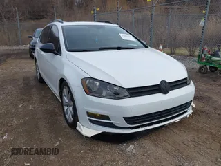 2017 Volkswagen Golf SportWagen S with VIN 3VWC17AU3HM501801, listed as a IAAI auction lot 41209261 with 82,070 mi miles. Bid and sale history available at carsss.com. Image 1.