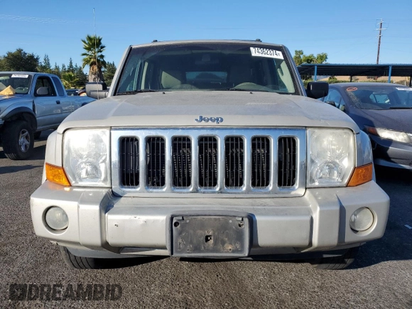 2008 Jeep Commander Sport with VIN 1J8HG48K38C124617, listed as a Copart auction lot 74362374 with 274,215 mi miles and Clean Title. Bid and sale history available at carsss.com. Image 5.