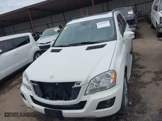 2011 Mercedes-Benz M-Class ML 350 BlueTEC with VIN 4JGBB2FB2BA676692, listed as a IAAI auction lot 41878199 with 192,368 mi miles. Bid and sale history available at carsss.com. Image 13.