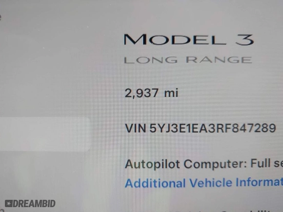 2024 Tesla Model 3 with VIN 5YJ3E1EA3RF847289, listed as a IAAI auction lot 40880916 with NaN miles. Bid and sale history available at carsss.com. Image 14.