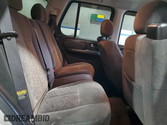 2005 GMC Envoy SLT with VIN 1GKDT13S652197929, listed as a Copart auction lot 42104855 with 228,515 mi miles and Salvage Title. Bid and sale history available at carsss.com. Image 11.
