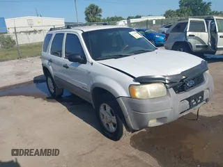 2002 Ford Escape XLT Choice с VIN 1FMYU03132KD02414, выставлен на аукционе IAAI как лот 42121509 с пробегом 218 148 миль миль и . История ставок и продаж доступна на DreamBid. Изображение 1.