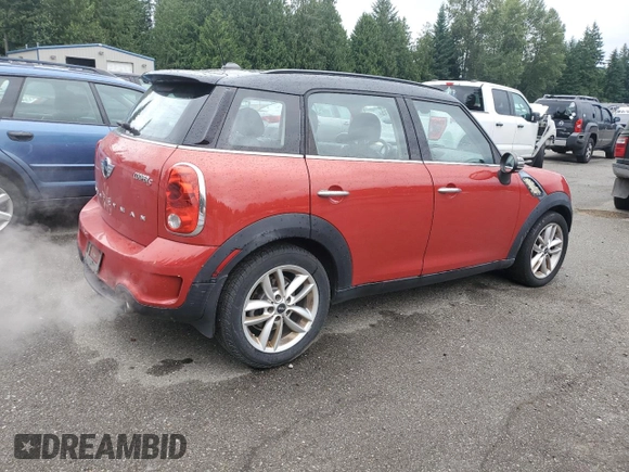 2014 MINI Countryman S with VIN WMWZC3C53EWP25410, listed as a Copart auction lot 62900915 with 122,088 mi miles and Clean title. Bid and sale history available at DreamBid. Image 3.