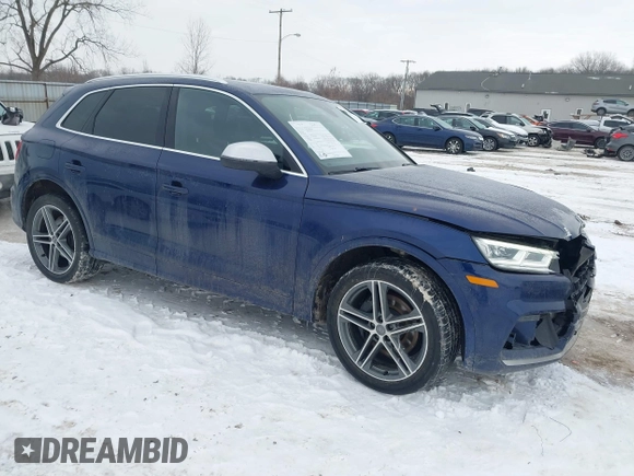 2019 Audi SQ5 Premium with VIN WA1A4AFY5K2026154, listed as a IAAI auction lot 41318583 with 86,682 mi miles. Bid and sale history available at carsss.com. Image 1.